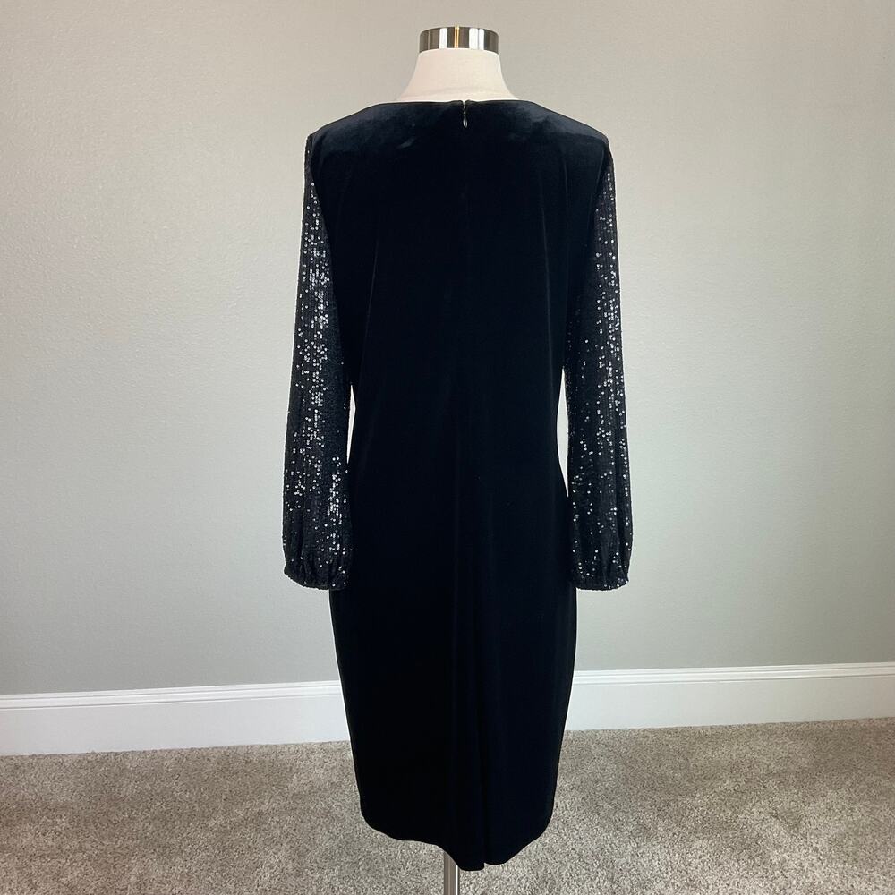 Alex Evenings Velvet Sequined Long Sleeve Sheath Cocktail Dress Black Size 8 - Picture 5 of 10